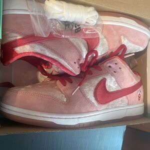 Strangelove x Dunk Low SB